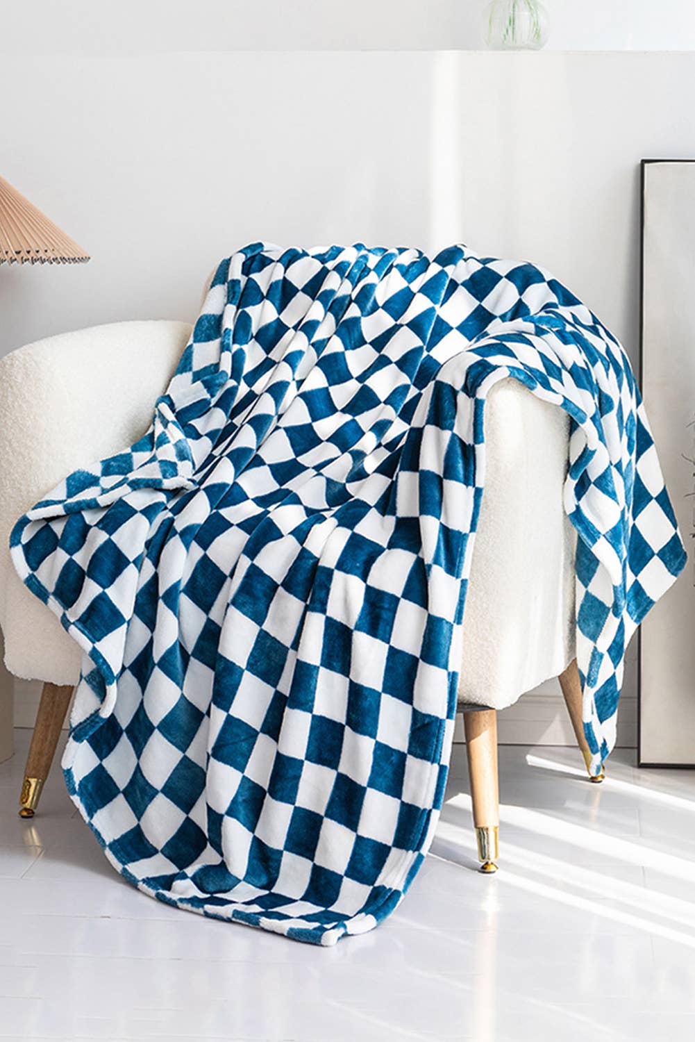 Checkerboard Printed Soft Throw Blanket – 6.5ft x 4ft