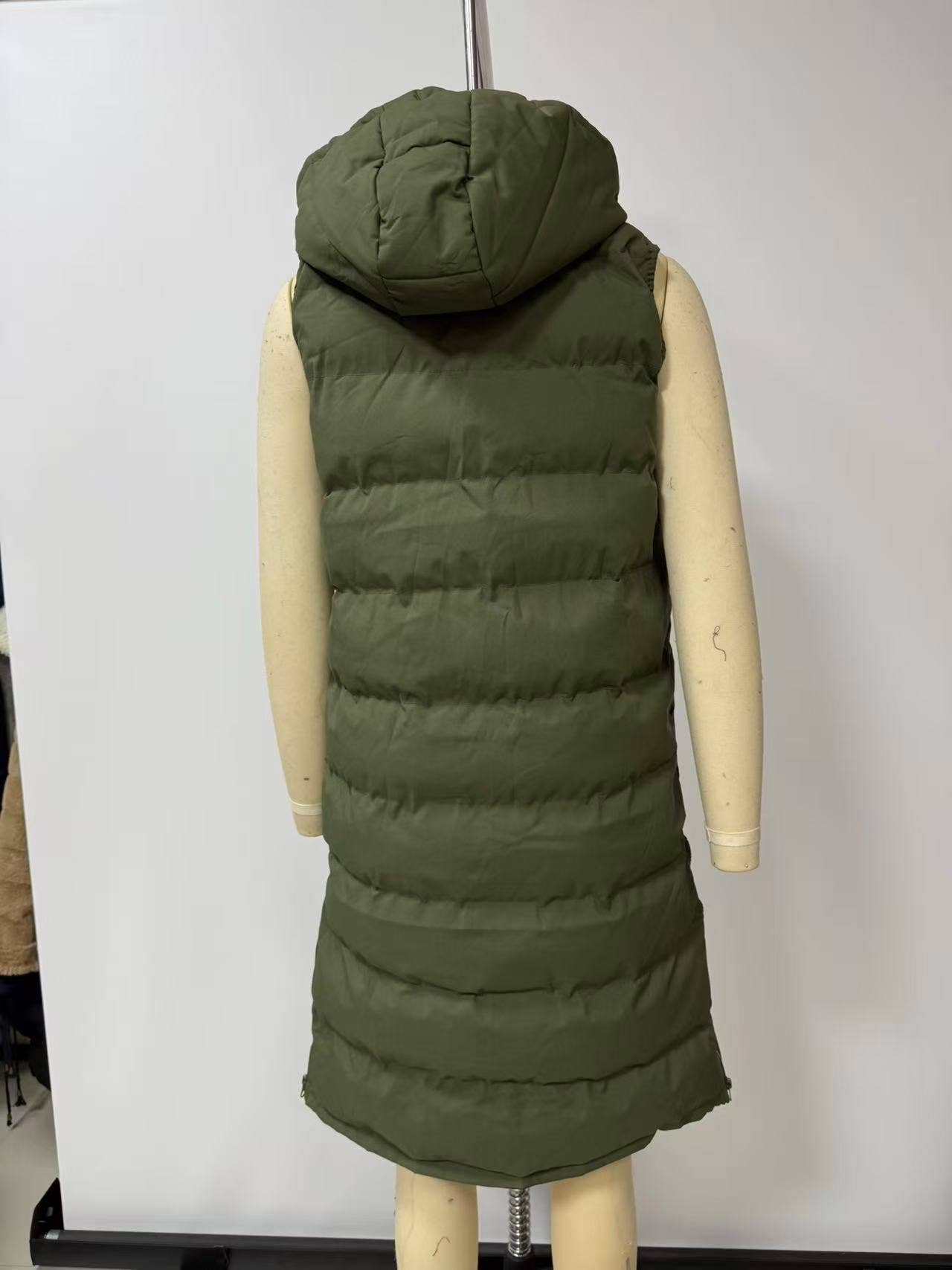 Sleeveless Long Puffer Vest – Quilted Maxi Puffer