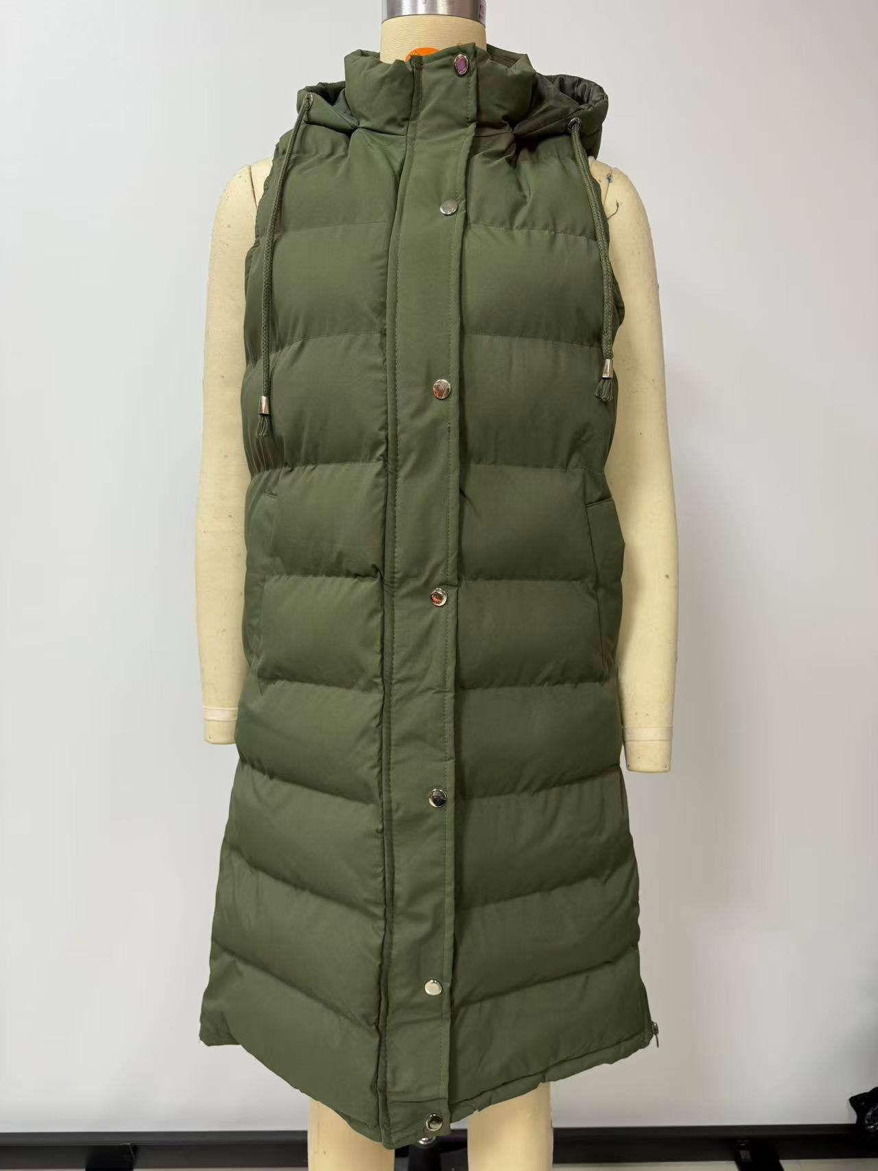 Sleeveless Long Puffer Vest – Quilted Maxi Puffer